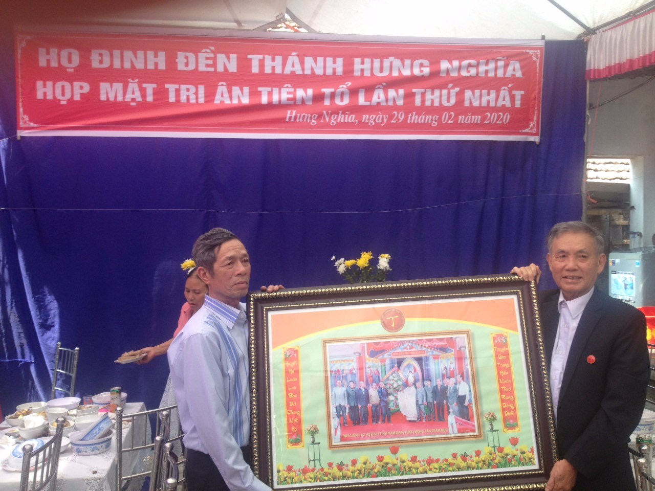 BAN LIÊN LẠC HỌ ĐINH THÔN HƯNG NGHĨA  HỌP MẶT TRI ÂN TIÊN TỔ