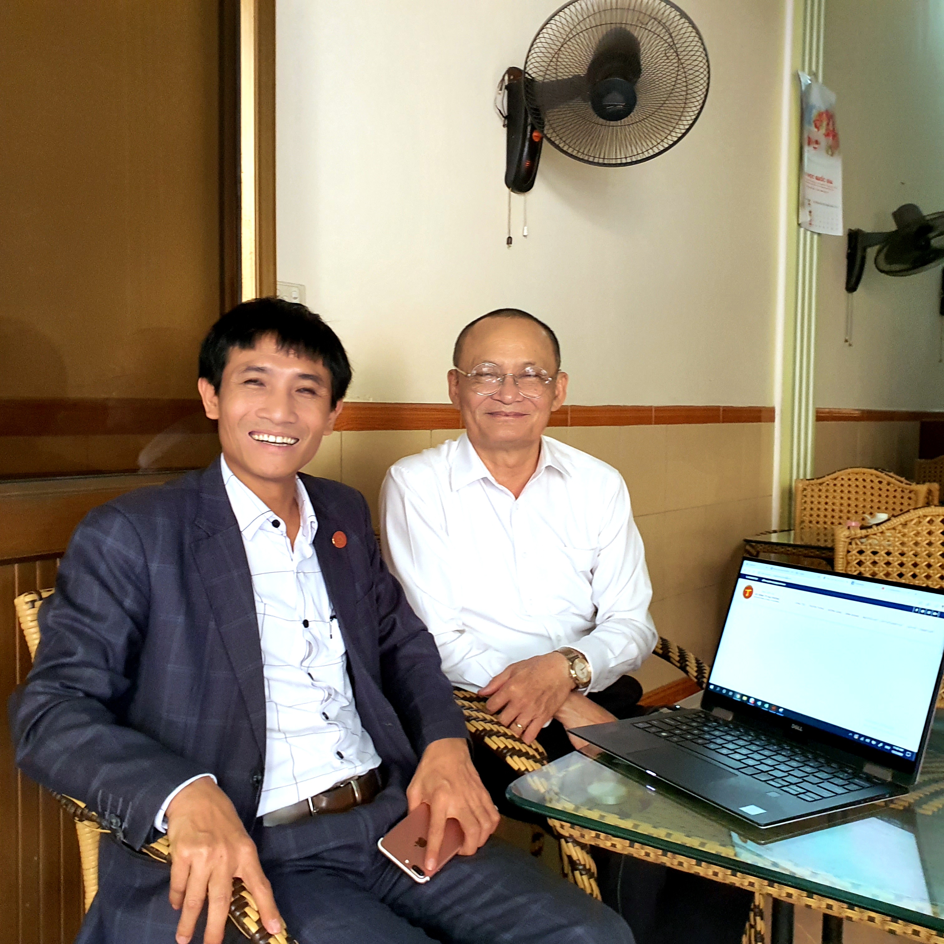 HƯỚNG DẪN VÀ BÀN GIAO QUẢN TRỊ TRANG THÔNG TIN ĐIỆN TỬ HỌ ĐINH HẢI PHÒNG