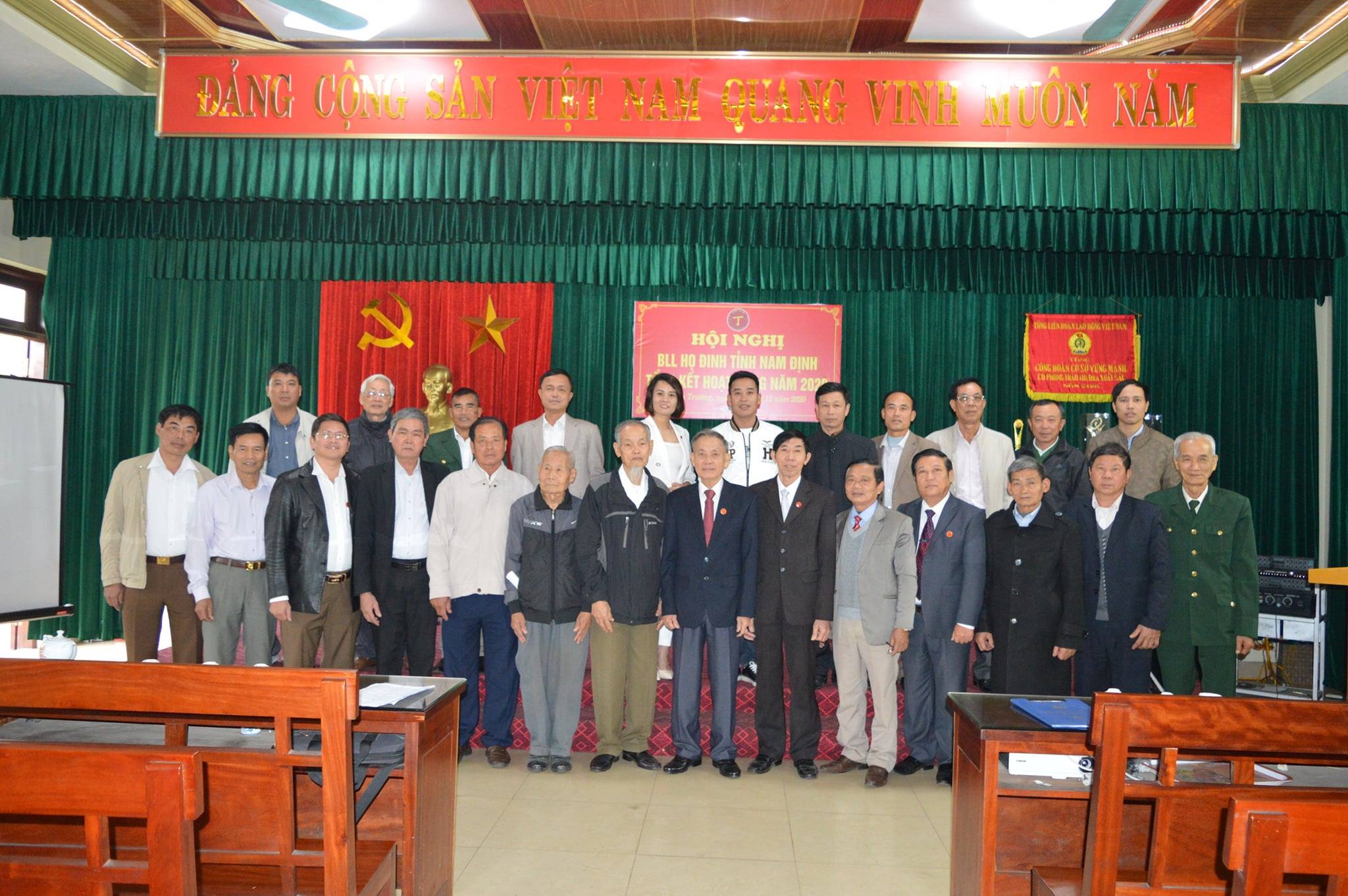 NHỮNG CON NGƯỜI TÂM HUYẾT VIỆC HỌ