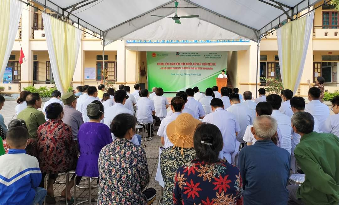 CLB BÁC SĨ HỌ ĐINH VIỆT NAM VÀ NHỮNG NGƯỜI, BẠN KHÁM CHƯÃ BỆNH MIỄN PHÍ