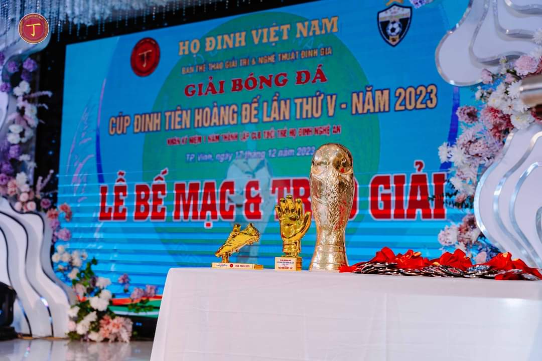LỄ BẾ MẠC GIẢI BÓNG ĐÁ ĐINH TIÊN HOÀNG ĐẾ lần thứ 5- năm 2023  TẠI NGHỆ AN