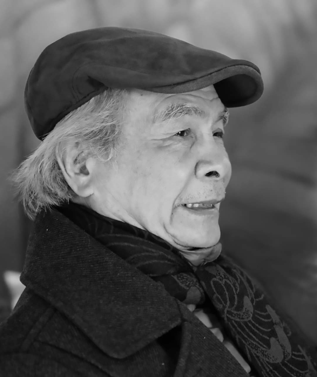 HỌA SĨ ĐINH QUANG TỈNH VẼ CHÂN DUNG VĂN NGHỆ SĨ