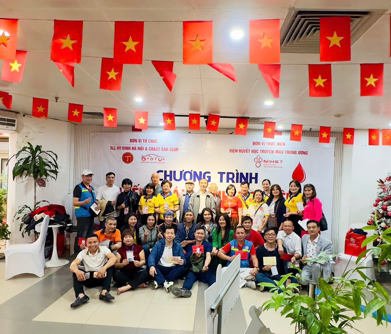 CHƯƠNG TRÌNH HIẾN MÁU TÌNH NGUYỆN Ban LL họ Đinh Hà Nội