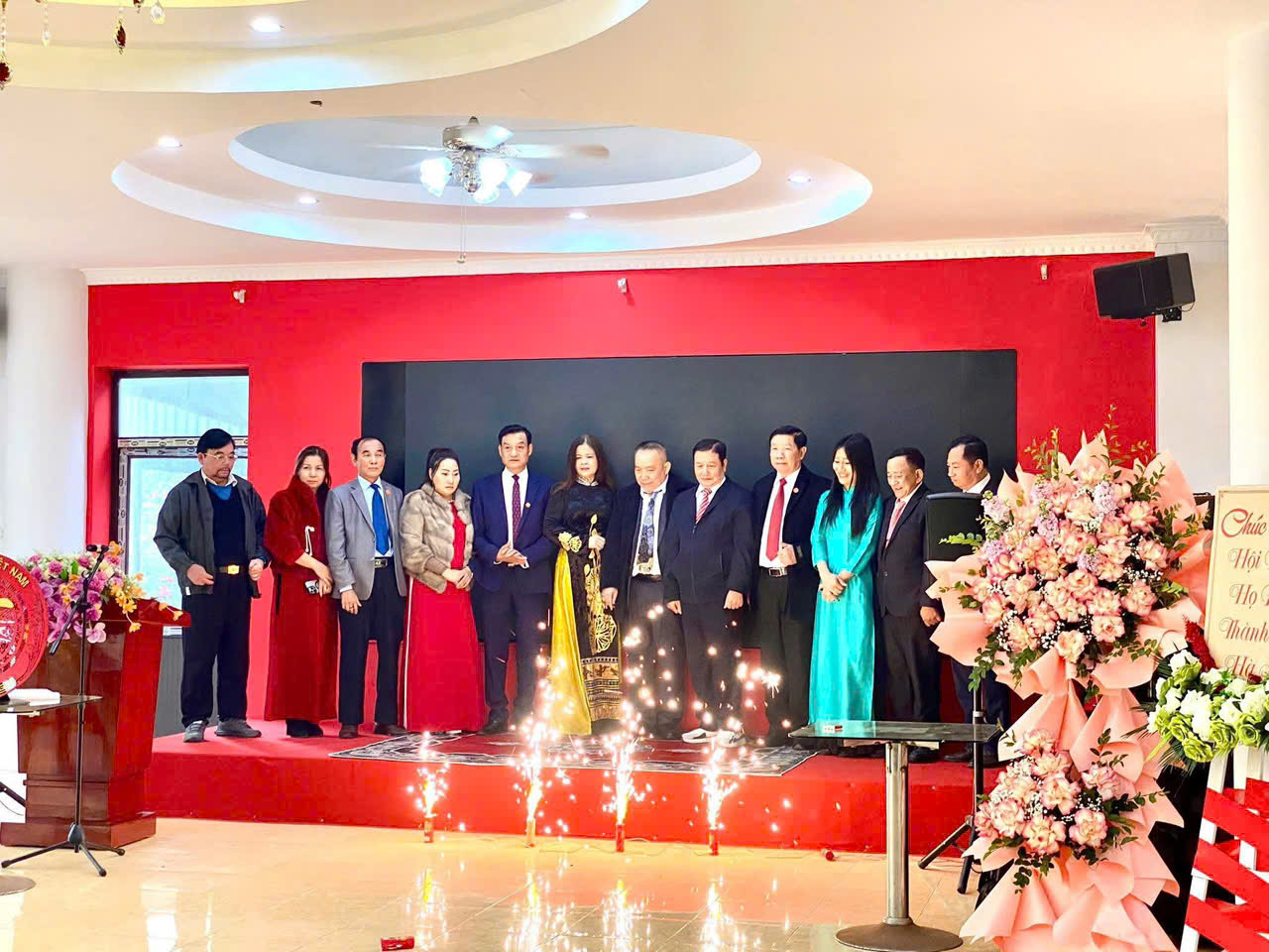 BAN LIÊN LẠC HỌ ĐINH HÀ NỘI 10 NĂM HÌNH THÀNH VÀ PHÁT TRIỂN