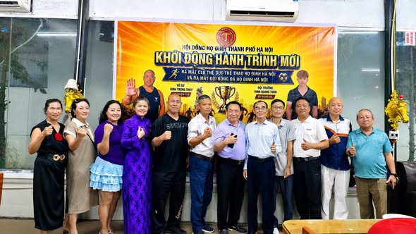 KHỞI ĐỘNG HÀNH TRÌNH MỚI: HỌ ĐINH HÀ NỘI TIẾP TỤC KẾT NỐI, ĐOÀN KẾT VÀ PHÁT TRIỂN